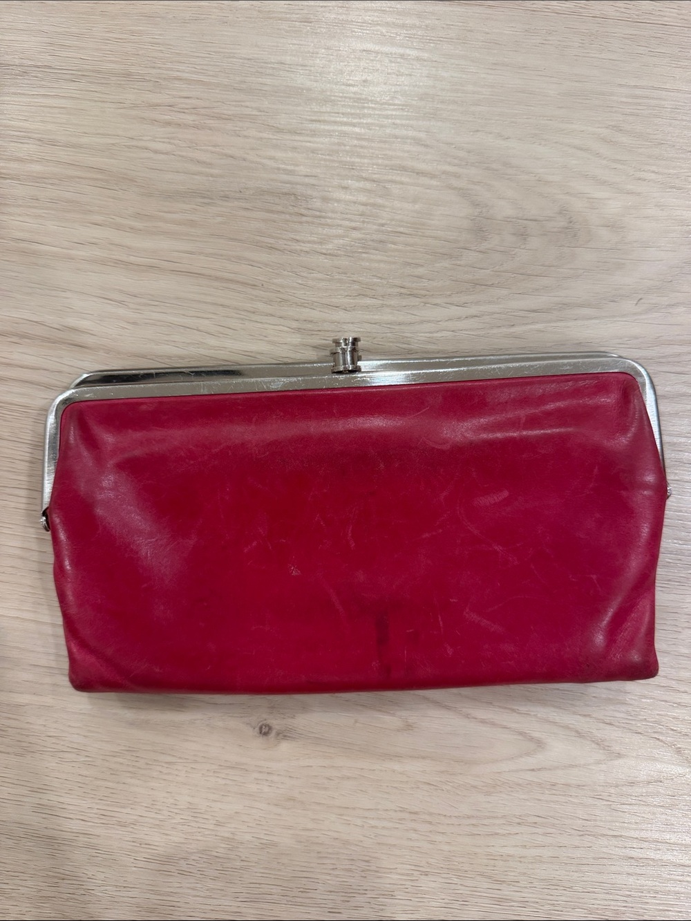 Hobo Classic Leather Clutch Wallet - Timeless Women's Accessory